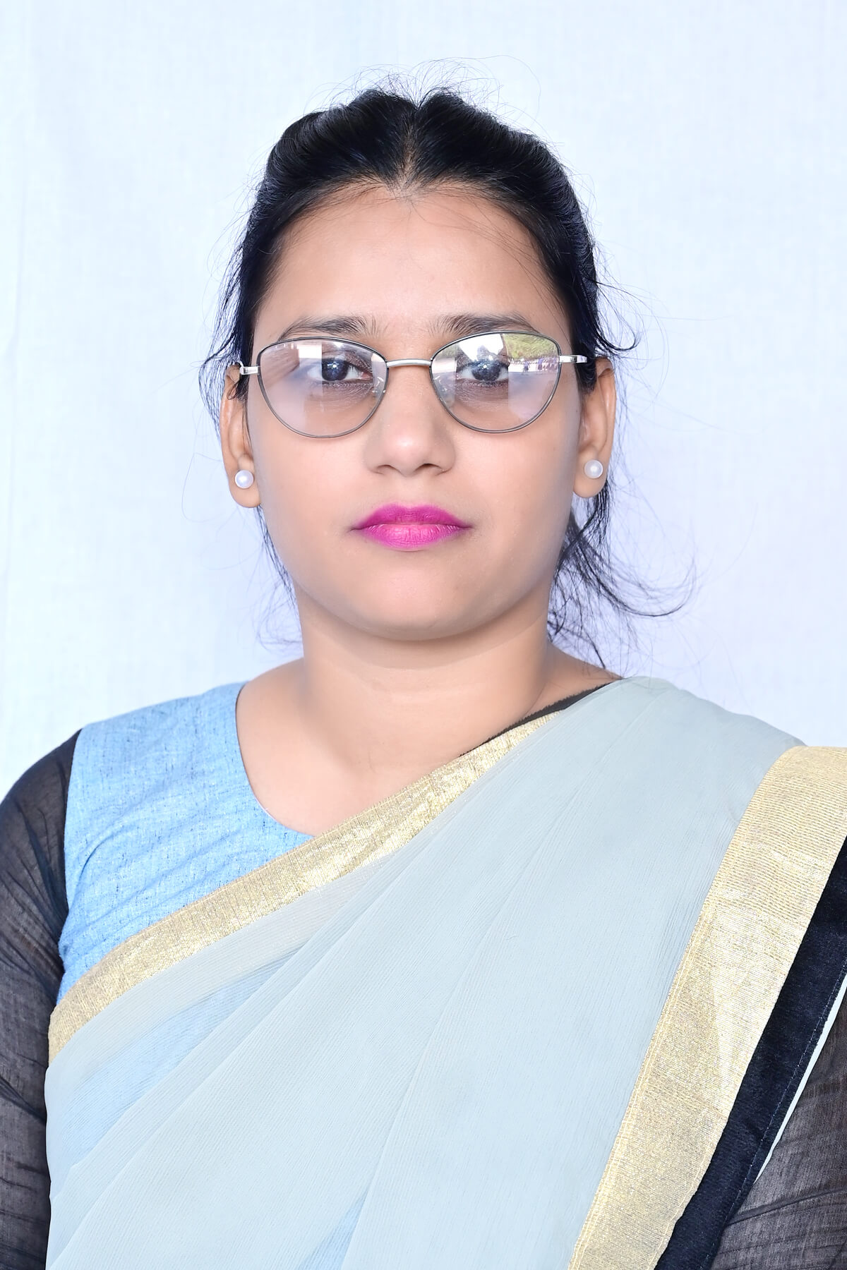 Ms. Mahfooz Iman